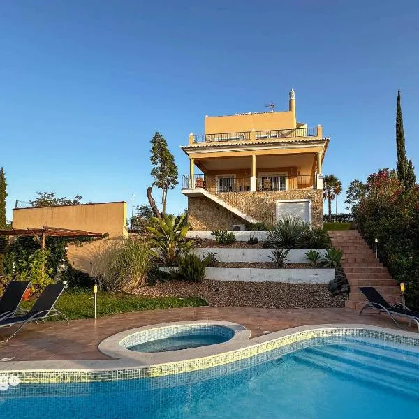 Ayamonte में, होटल Villa Nosredna 5 Bedroom & Pool LES01