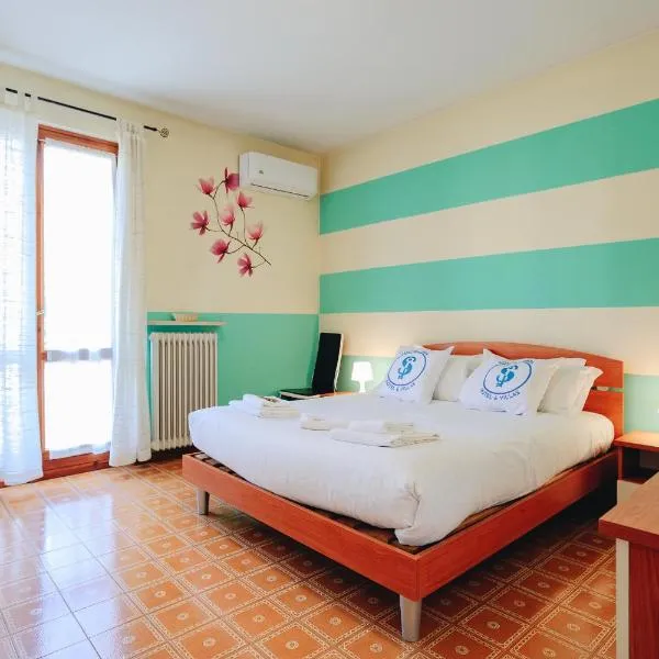 SG Family - Caty bed，佩斯基耶拉德爾加爾達的飯店