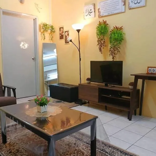 Cindai Homestay, hotel di Seri Kembangan