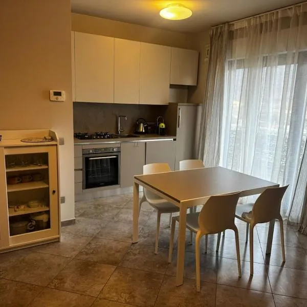 "Casa Viola" via Camillo CARLOMAGNO 26, hotel Iserniában