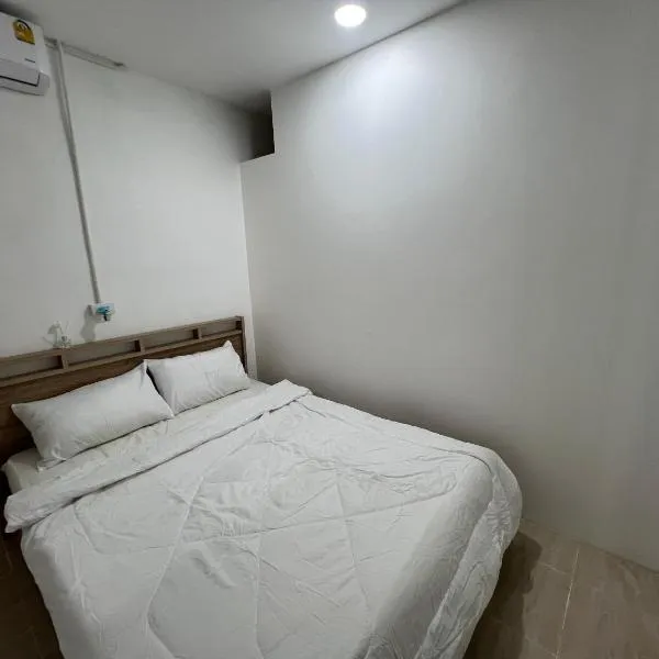 Tim House Thalang Phuket 1, viešbutis mieste Talangas