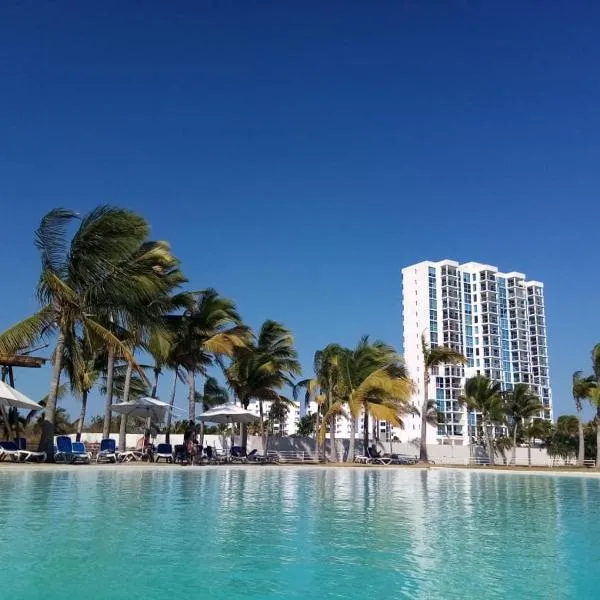 New Chic Apto located in Central Town Center โรงแรมในริโอ ฮาโต