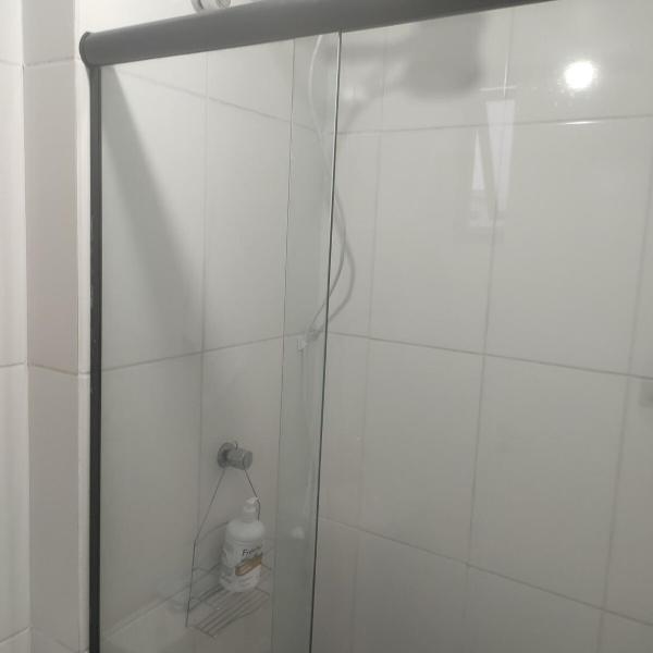 2 Quartos amplos Completo com Internet Garagem e Ar condicionado - Foto 3