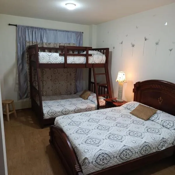 HERMOSO Mini Departamento con VISTA ÚNICA en Ambato, hotel v destinaci Ambato