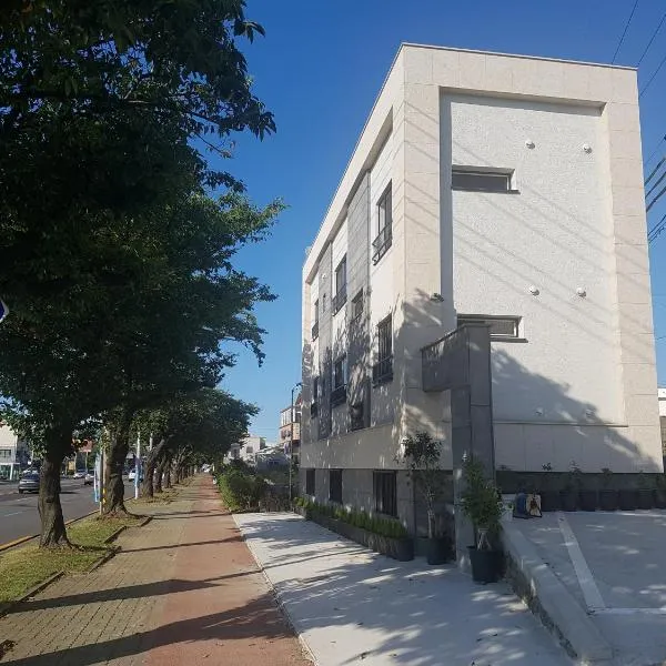 Yong Stay, hotel v destinaci Čedžu