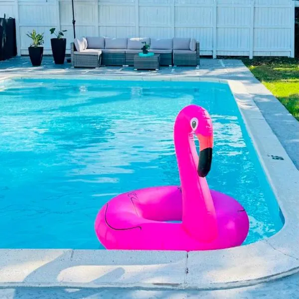 Stylish Pool Home、ハリウッドのホテル