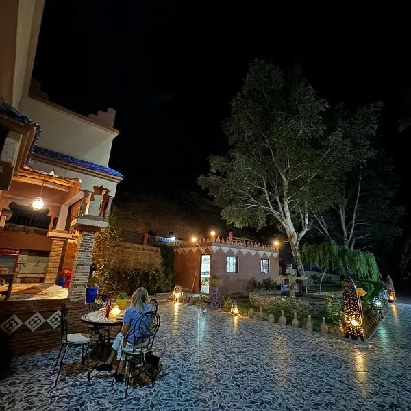 Berbère de la Montagne HoteL, hôtel à Imdiazene