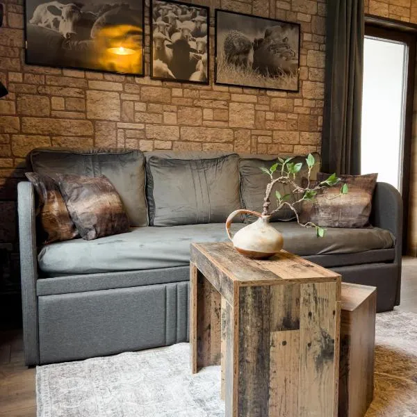 FeWo Ottobeurens Schmuckstück Gemütlich-Stylische Wohnung - AMETHYST, hotel v destinaci Ottobeuren
