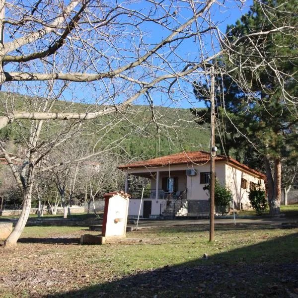 Raise Polydrosos Family Lodge, hotel en Polydrosos