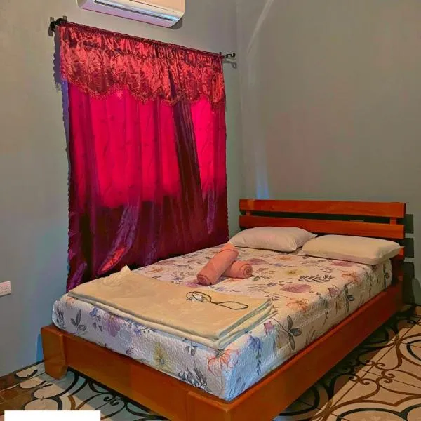Casa SAMY, hotel in Uvita
