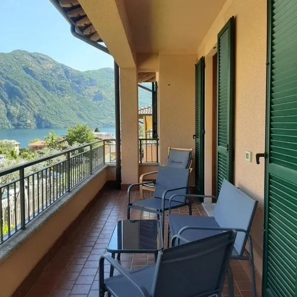 La casa al lago BMOR love&lake, hotel a Mezzegra