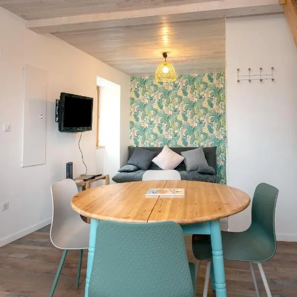 Chez Pierre et Germaine, hotel em Saint-Maurice-de-Rotherens