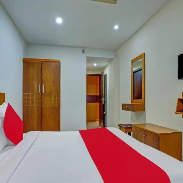 Marhaba tourist home, hotel di Kunnamangalam