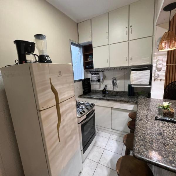 Apartamento Praia Grande Vila Mirim a 50 metros do mar - Foto 4