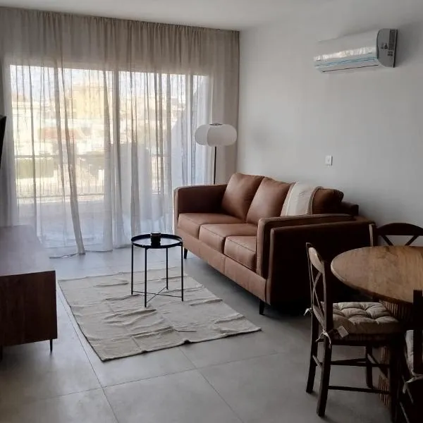 One bedroom apartment, hotel v destinaci Paphos City