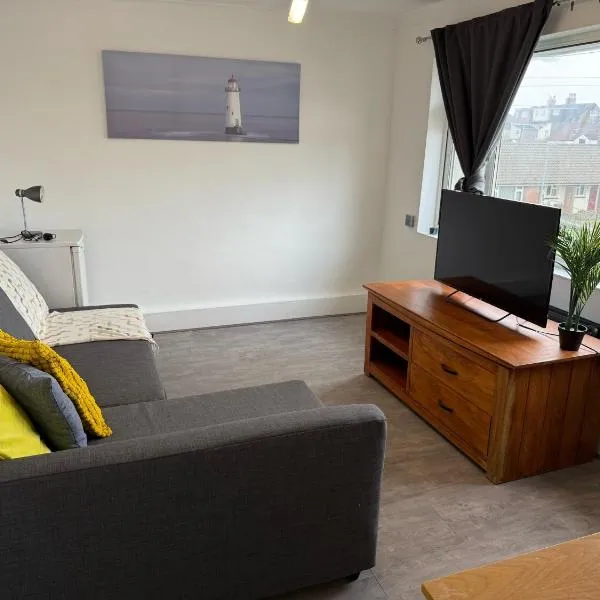 Apartment !MAE11, Hotel in Kingswood