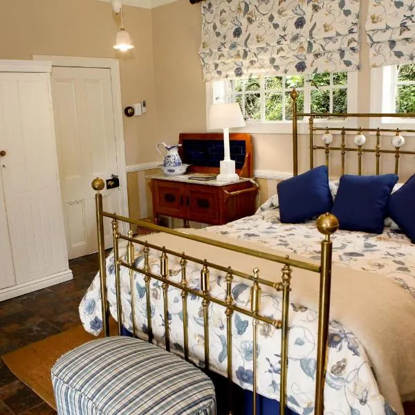 Reilly's Rock Hilltop Lodge: Lobamba şehrinde bir otel