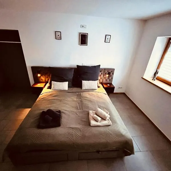 Kinderparadies Alt Lüxem, khách sạn ở Wittlich