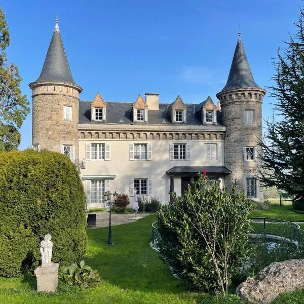 Château Philip, hotel in Saint-Genest-Lerpt