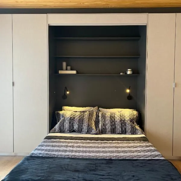 Red Wine、ビージャ・ラ・アンゴストゥーラのホテル