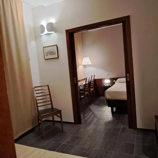 Hotel Mariani, hotel v destinácii Iesi