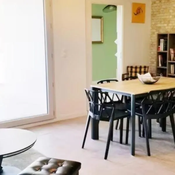 Superbe appartement neuf avec terrasse et parking privé，位于鲁瓦扬的酒店