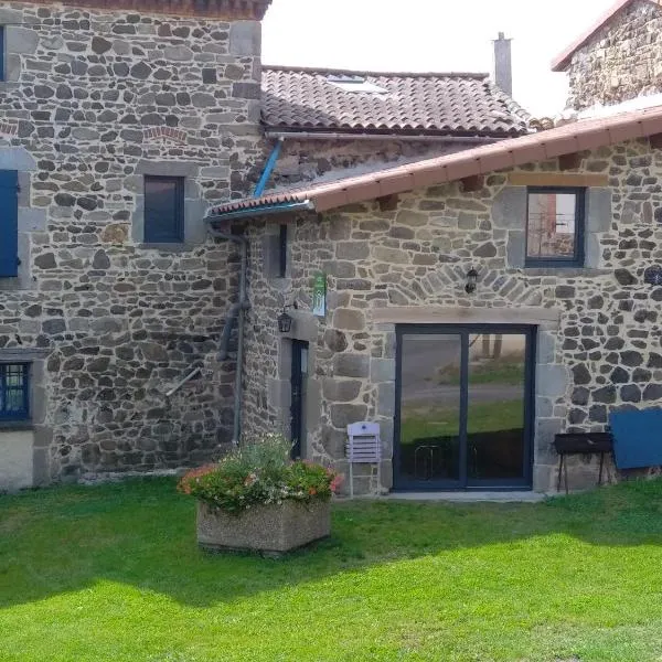 ma ruine, hotel u gradu Manglieu