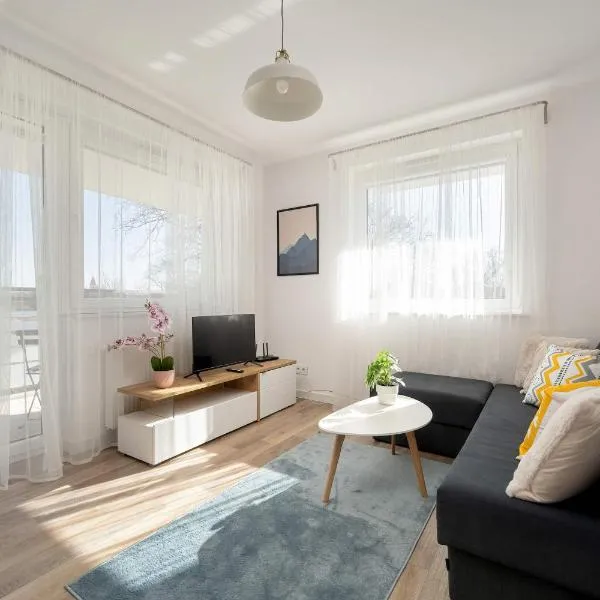 Wyjątkowy Apartament z Parkingiem by Noclegi Renters, Hotel in Breslau