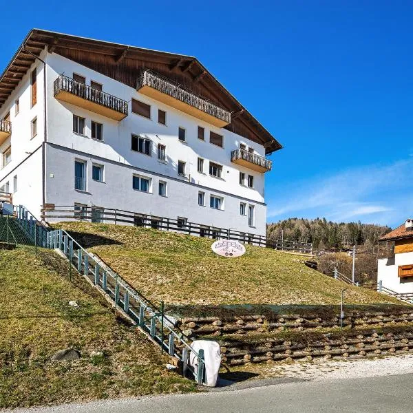 Alloggio Turistico Alle Arce, hotel v destinaci Domegge di Cadore