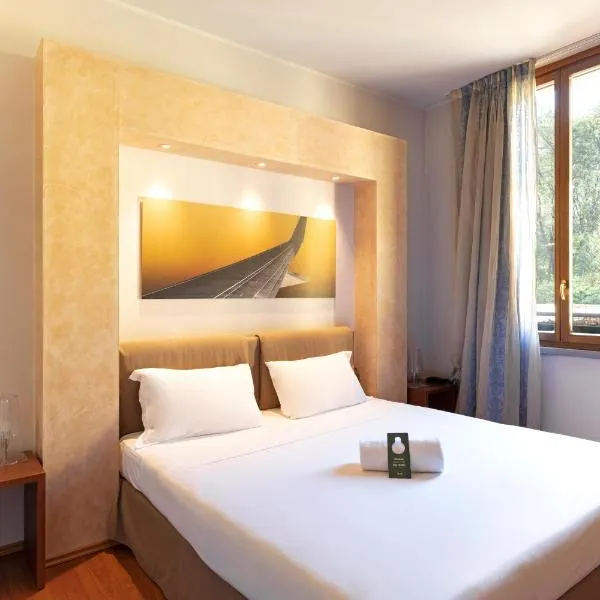 B&B HOTEL Malpensa Lago Maggiore, hotel v destinácii Vergiate