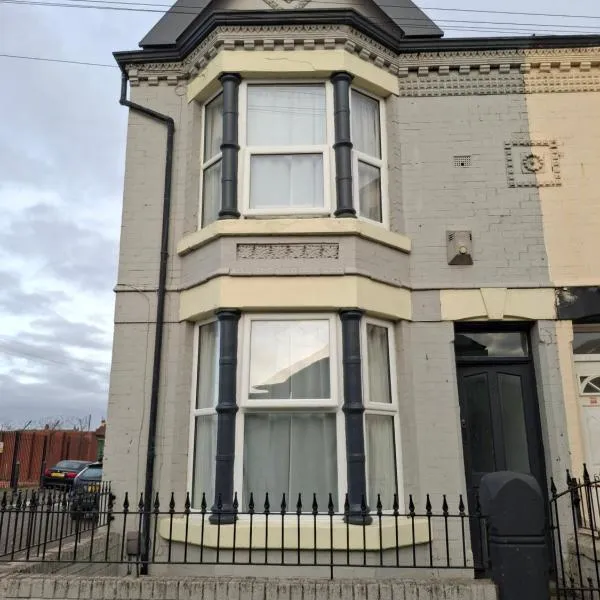 The Gray House, hotel in Litherland