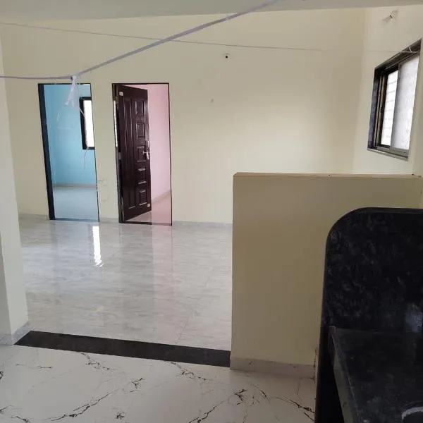 Aashirwad Homestay, hotel v destinaci Solapur