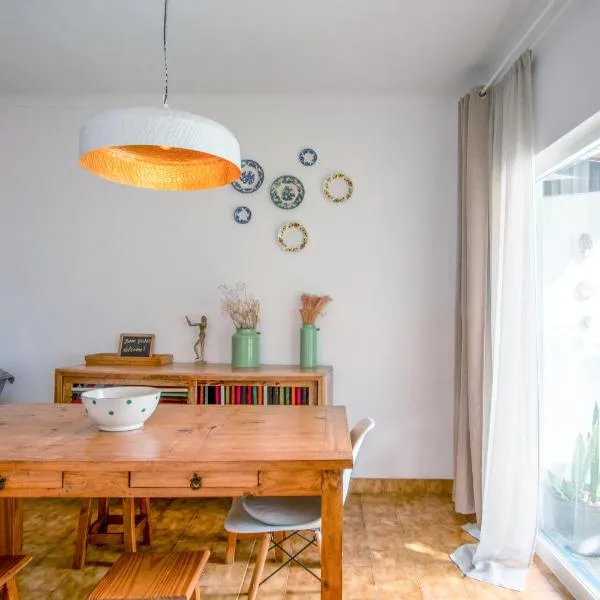 LEMON TREE HOUSE by Stay in Alentejo, hôtel à Vila Nova de Milfontes