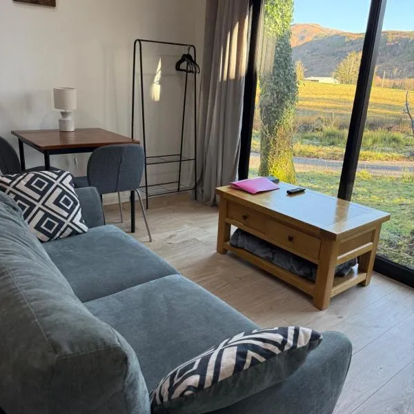 Studio with a View, hotel v destinaci Onich