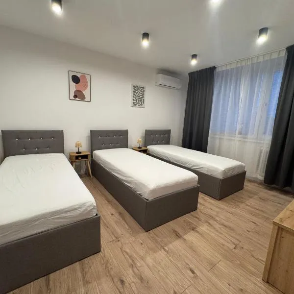 Apartmán Michalovce so súkromným parkingom, hotel v destinaci Michalovce