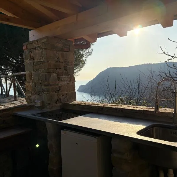 Begasti guest house 2, for trekking lovers, hotel in Monterosso al Mare