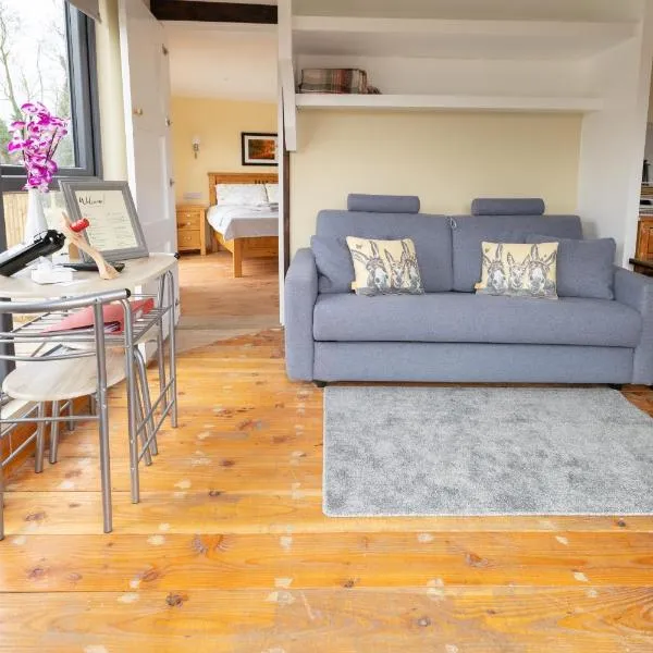 Red Sheds Cabin 'Herons Den', hotel a Portarlington