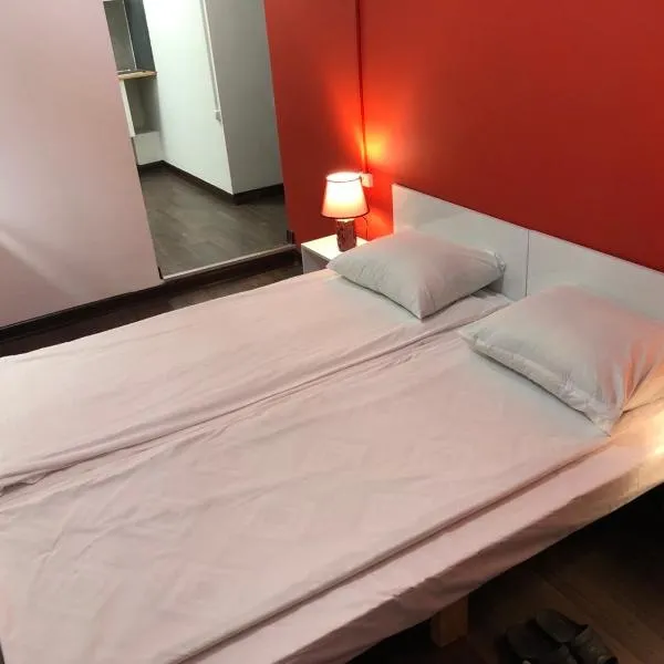 Family Hostel and Tours, hotel in Yerevan