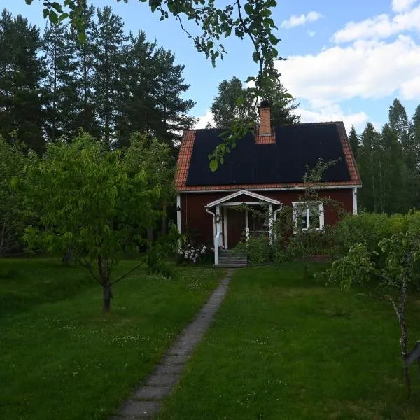 Pellas Gård, hotel in Djura