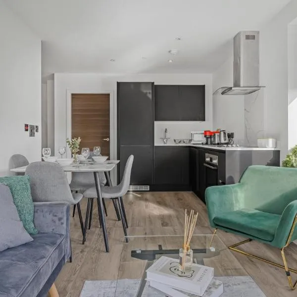 Cosy Luxury 2 Bedroom Apartment near NEC & Birmingham Airport, hotel in Birmingham