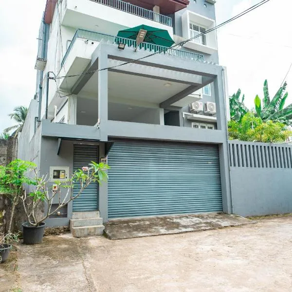 Spacious Eco House with Garden and Scenic Paddy View Colombo, hotel v destinaci Malabe