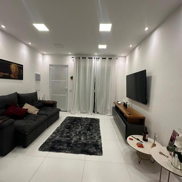 Casa 2 quartos próximo a Praia de Itaúna, Saquarema
