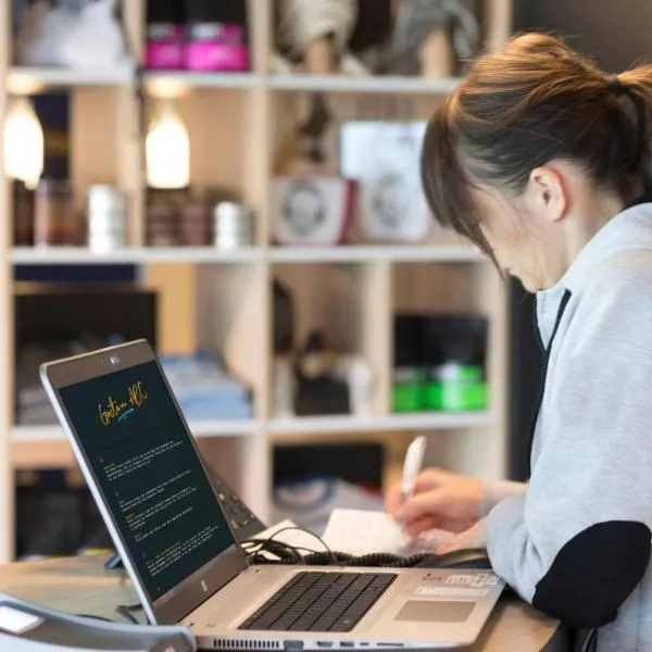 Holiday Inn - the niu, Dairy Haarlem, hotel di Haarlem