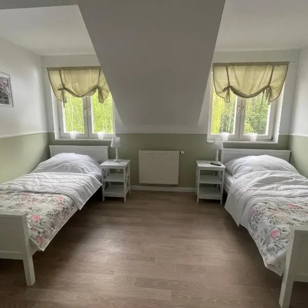 Zielony Zakątek, hotel in Topolnica