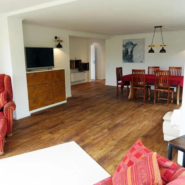 Haugs Heimatliebe, hotel v destinaci Immenstaad am Bodensee