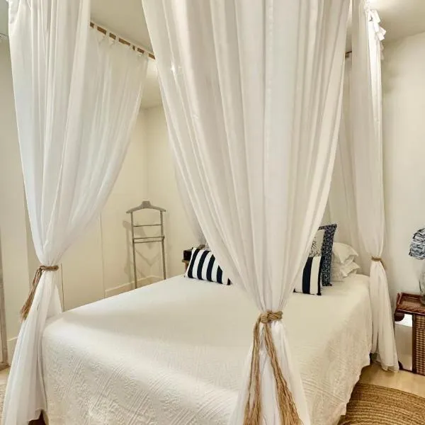 Ana´s House, hotel in Setúbal