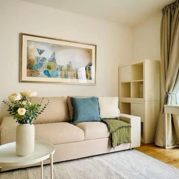 Stilvolle Premium-Wohnung mit Klimaanlage und Dachterrasse, ξενοδοχείο στη Βιέννη