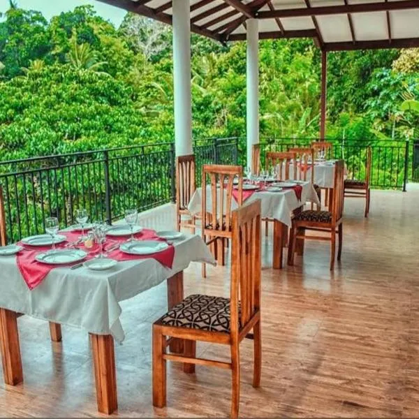 Kandy Grand Hill、キャンディのホテル