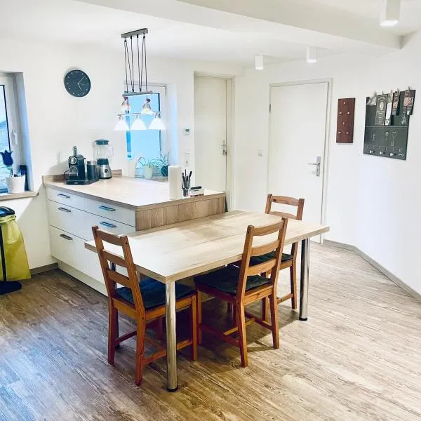 Moderne Wohnung mit großer Küche und Bad, hotel v destinaci Stadtilm