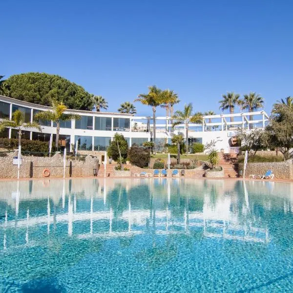 Quinta da Floresta – Santo António Villas, Golf & Spa, hotel v destinaci Budens